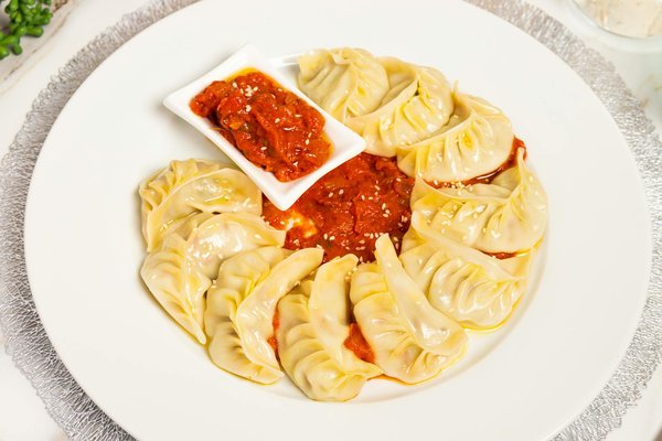 Strategische Finanzplanung für Immobilieninvestoren: Erfolgreich durch unsichere Zeiten navigieren